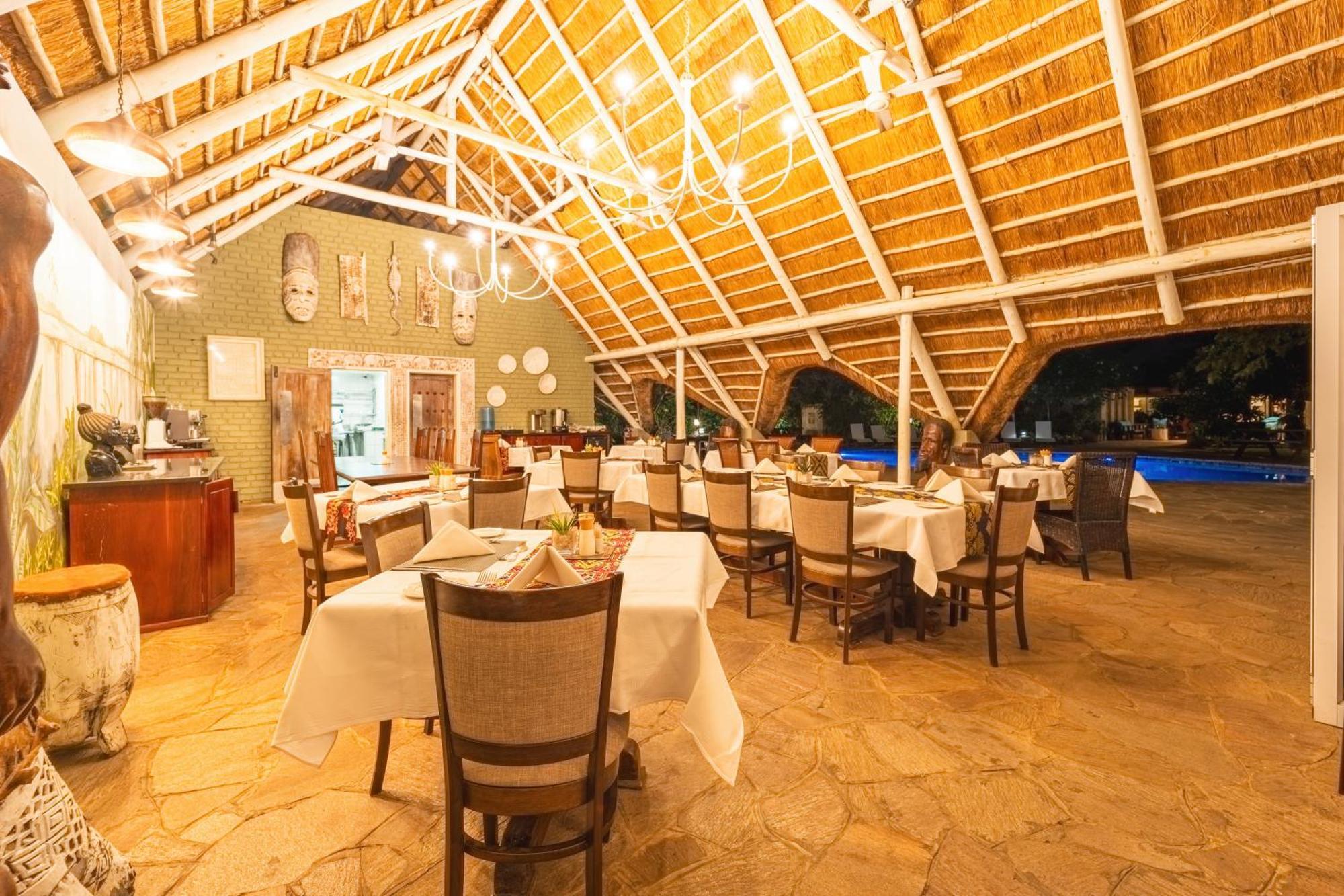 מפלי ויקטוריה Bayete Guest Lodge מראה חיצוני תמונה