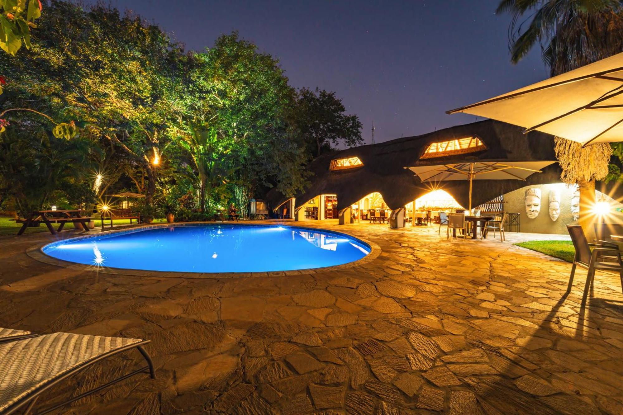 מפלי ויקטוריה Bayete Guest Lodge מראה חיצוני תמונה